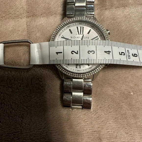 Michael Kors Silver Watch - Picture 6 of 10